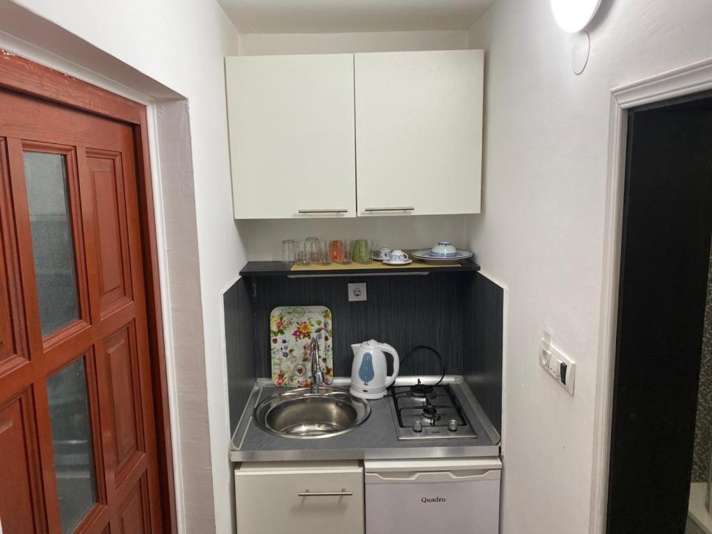 Apartman White River 塞拉耶佛 外观 照片