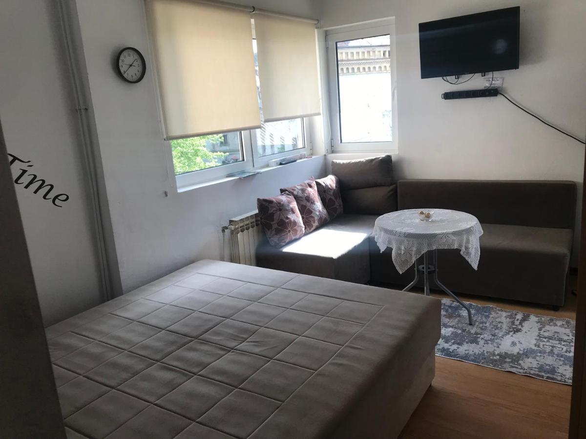 Apartman White River 塞拉耶佛 外观 照片